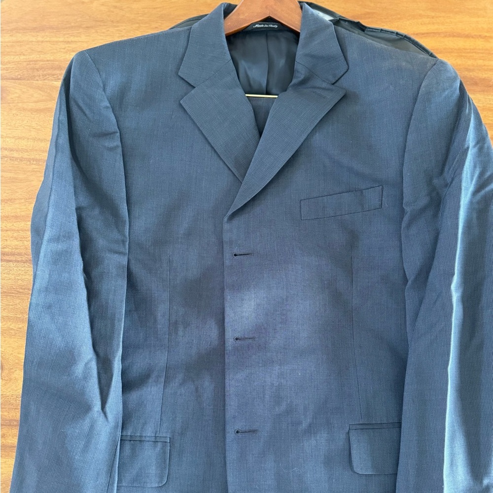 Made in Italy 2 Piece Men’s Suit
